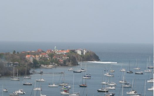 Lance Aux Epines, Freedom Hill