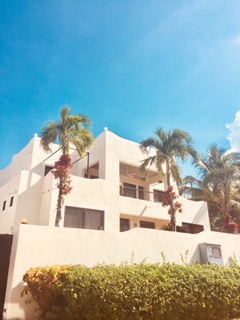 Oceanview Villa with studios to rent FOR SALE