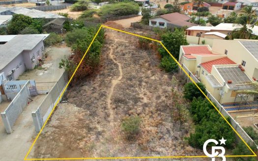 Commercial or Residential Property Land in Tanki Leendert