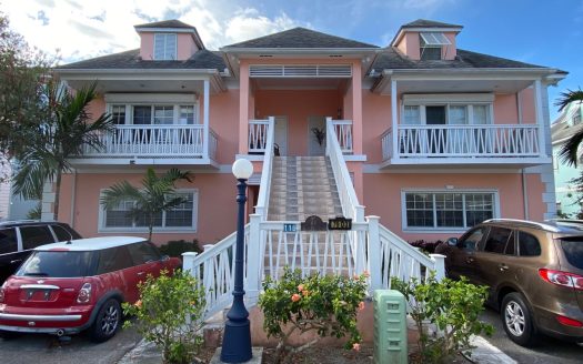 RENTED Sandyport Condo For Rent