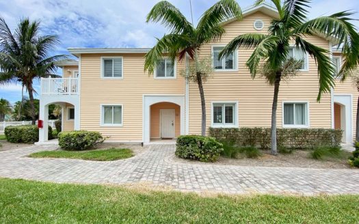 Bimini, Bahamas Ocean View Townhouse
