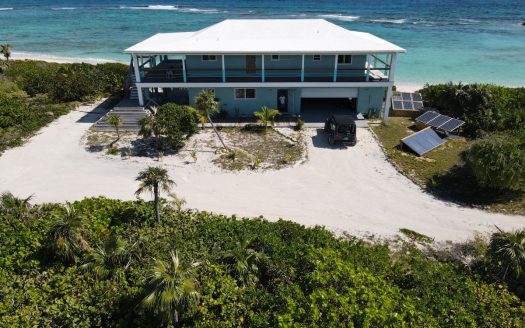 Beach Front Home In Long Island