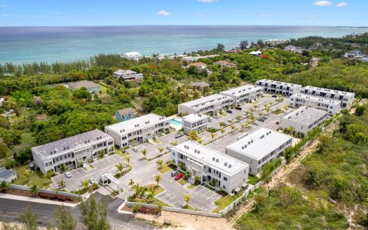 Nassau Condo For Sale