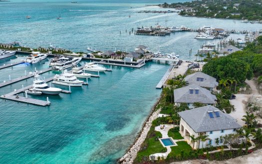 Briland Club & Marina, Coral Cottages