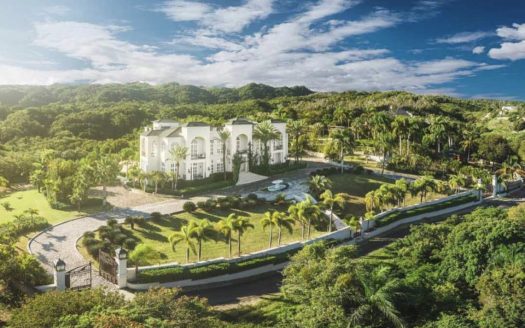 Brand-new Modern Bali Style 3 Bedroom Villa for Sale in Sosua