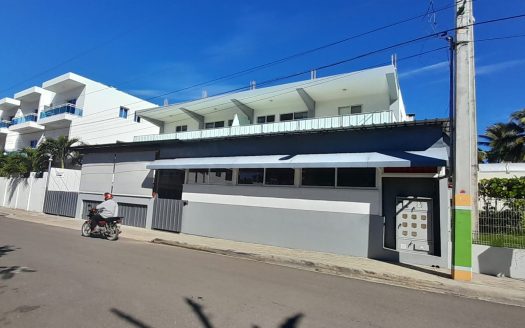 Investment opportunity 7 appts and a restaurant