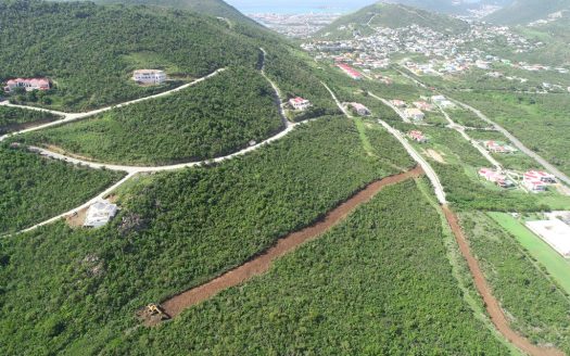 Residential lots in Oysterpond